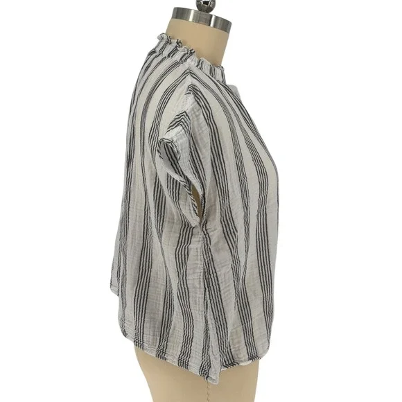 Belle Isle by Torrid Blouse White Black Striped Gauze Cap Sleeve 100% Cotton 1 - Picture 3 of 8